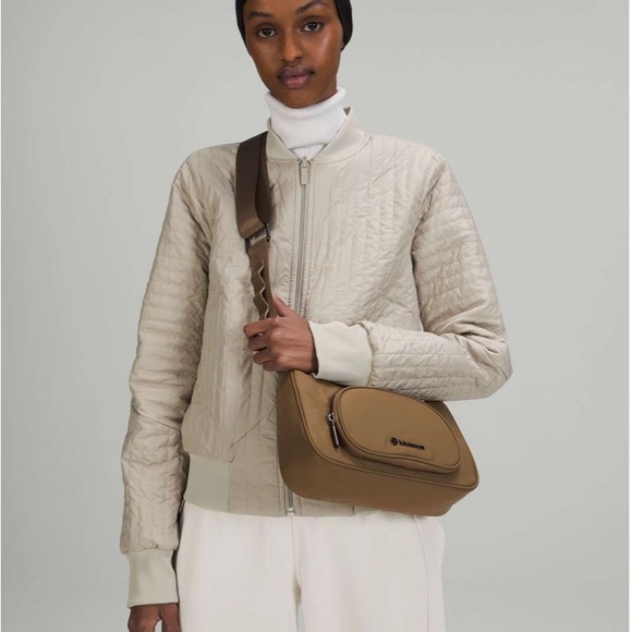 Lululemon Crossbody Bag Tan - Picture 1 of 6